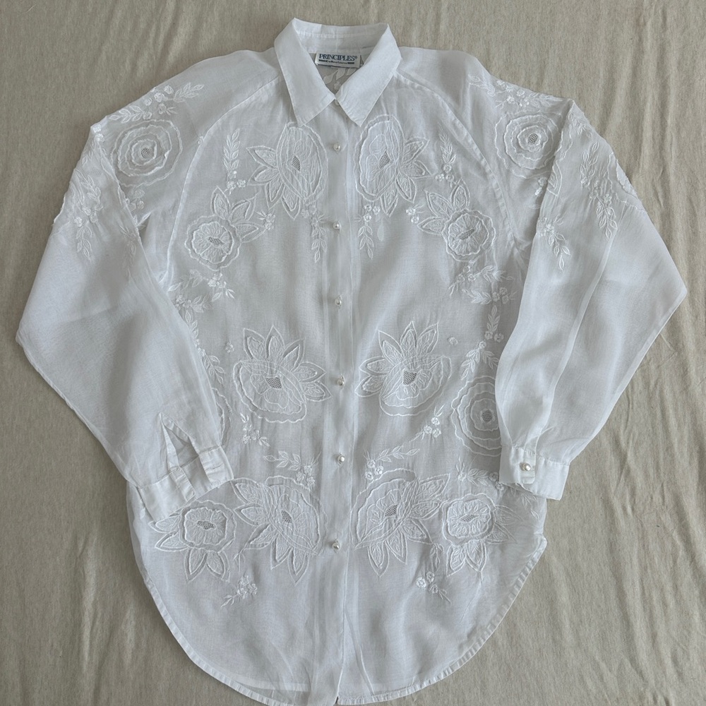 Vintage 90s embroidered button down shirt